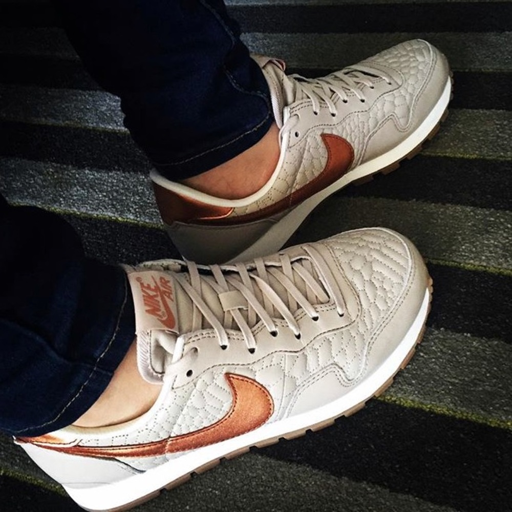 Nike Air Pegasus 83